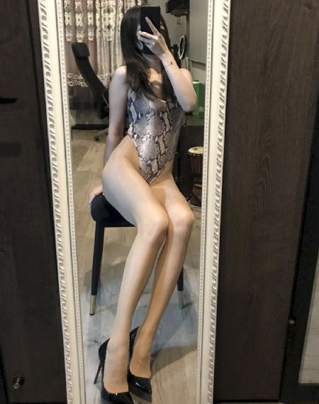 善良的小峓子hd无删减播放一区